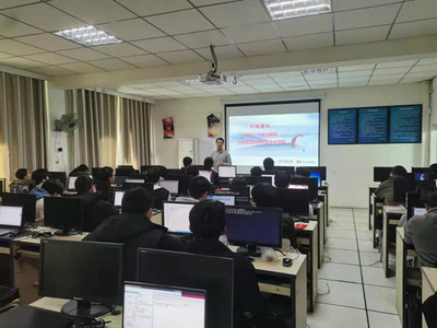 訊方技術與江西信息應用攜手舉辦“華為1+X網絡系統建設與運維培訓”順利開班